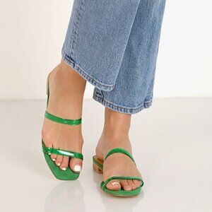 NIB Jaggar Perspex Sandal Emerald
